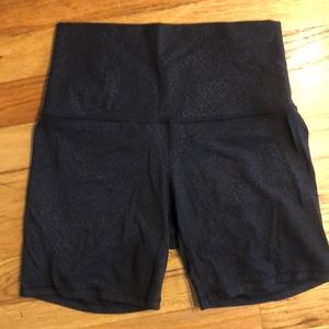Lululemon High Rise Black Short
